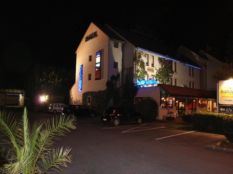 Brit Hotel Confort Pau Lons Exteriér fotografie